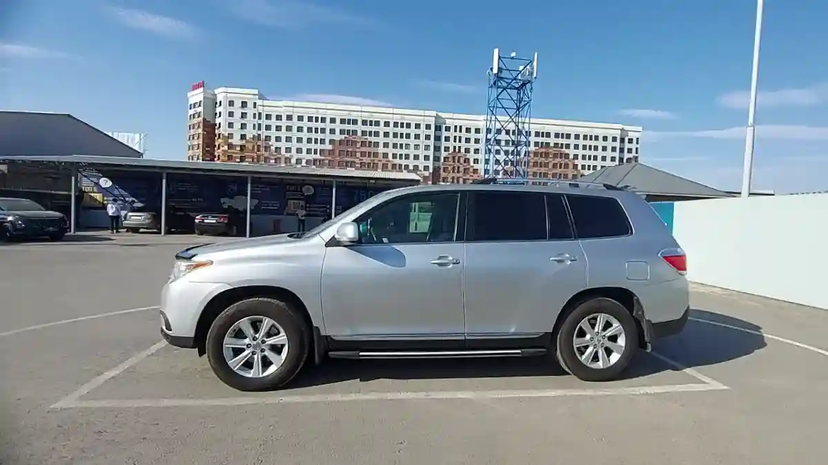 Toyota Highlander 2011 года за 14 000 000 тг. в Шымкент