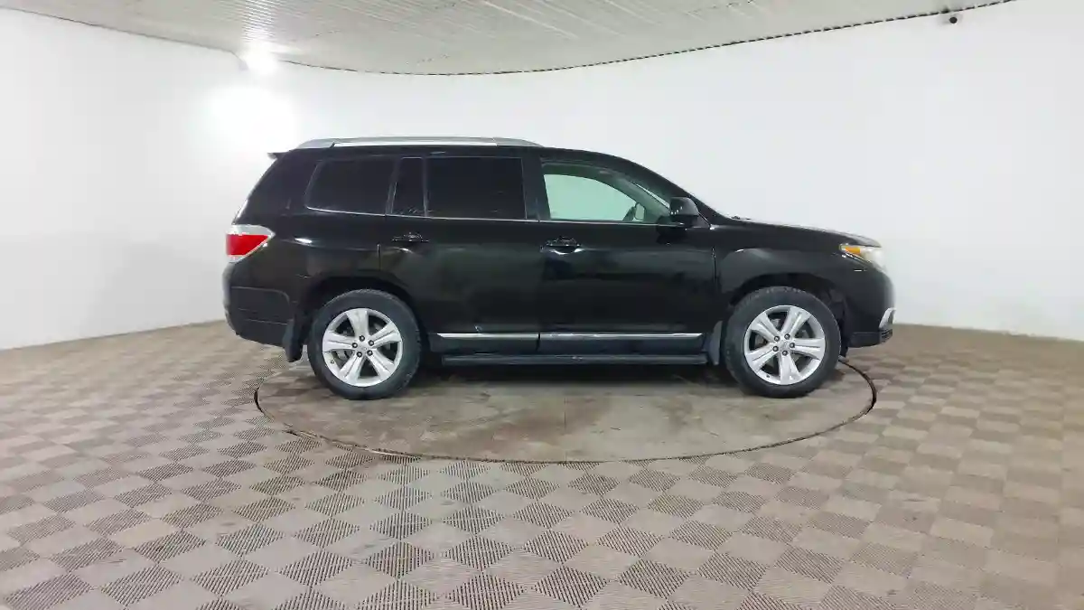 Toyota Highlander 2013 года за 9 590 000 тг. в Шымкент