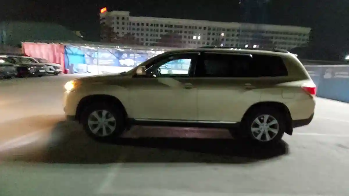 Toyota Highlander 2010 года за 10 000 000 тг. в Шымкент