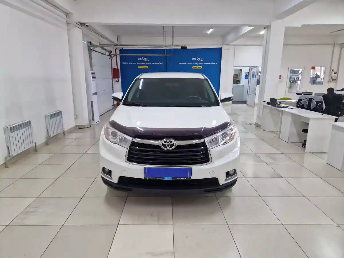 Toyota Highlander 2013 года за 13 500 000 тг. в Талдыкорган