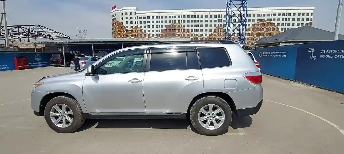 Toyota Highlander 2012 года за 11 000 000 тг. в Алматы