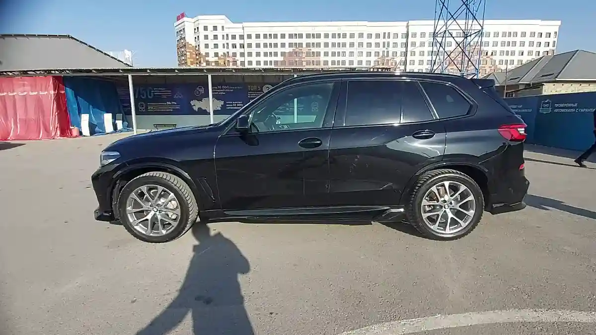 BMW X5 2019 года за 34 000 000 тг. в Шымкент