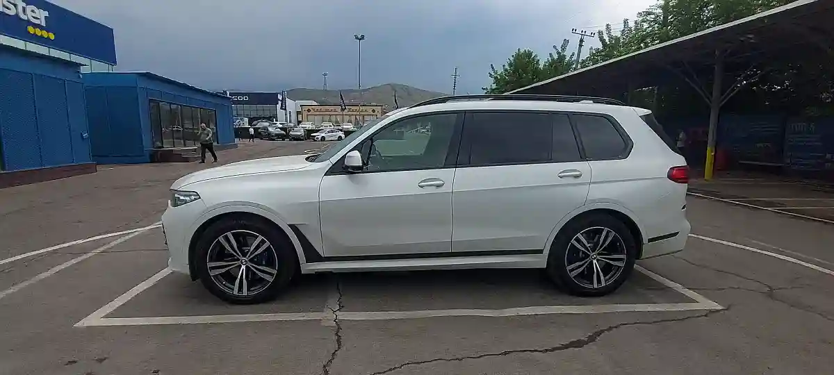 BMW X7 2020 года за 40 000 000 тг. в Алматы