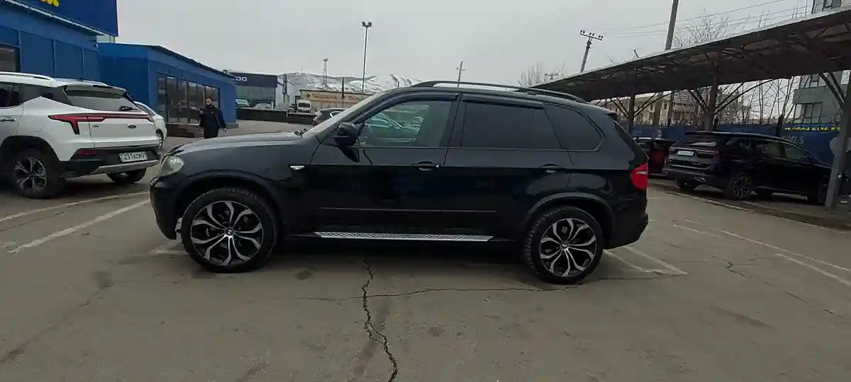 BMW X5 2009 года за 8 000 000 тг. в Алматы