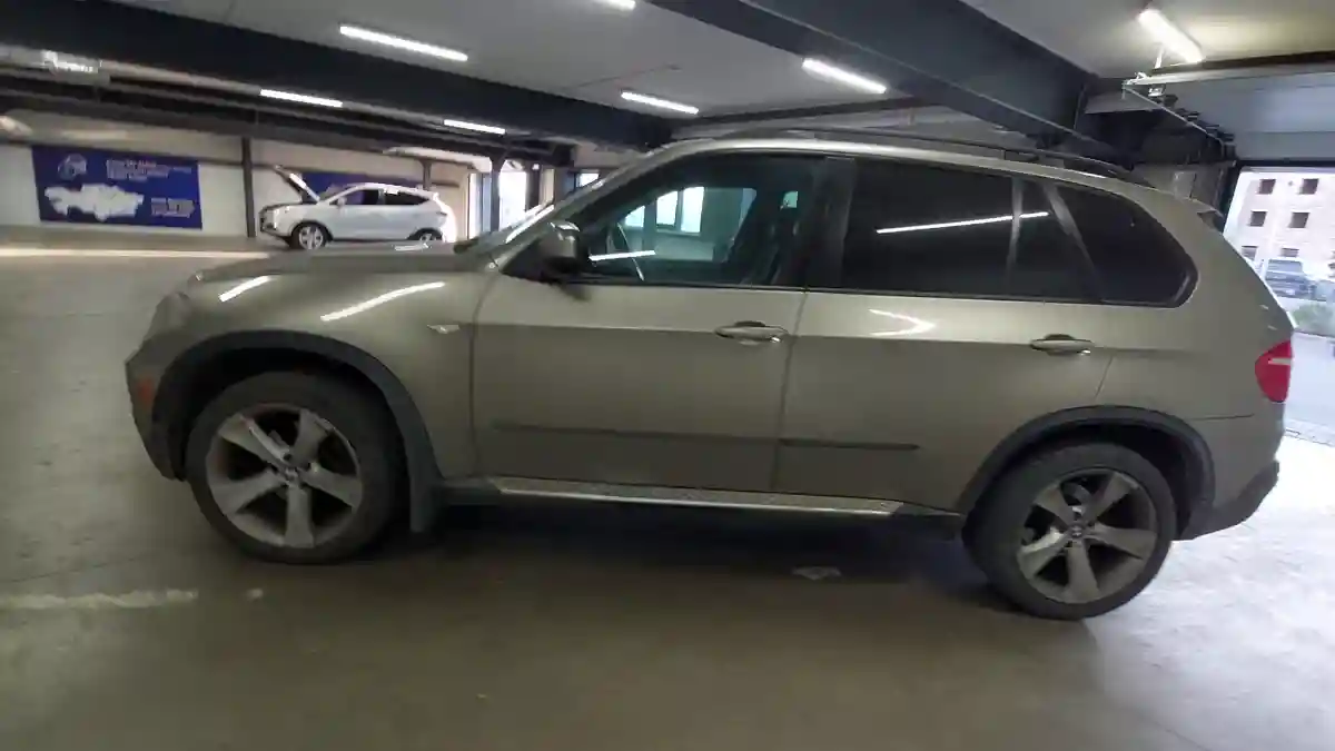 BMW X5 2007 года за 8 400 000 тг. в Астана