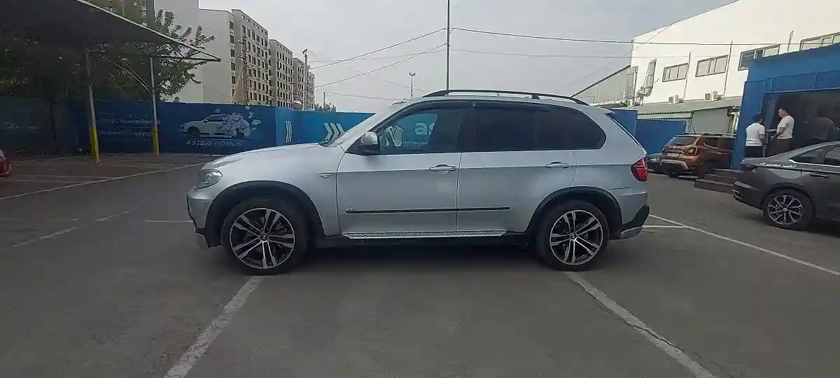 BMW X5 2007 года за 10 000 000 тг. в Алматы
