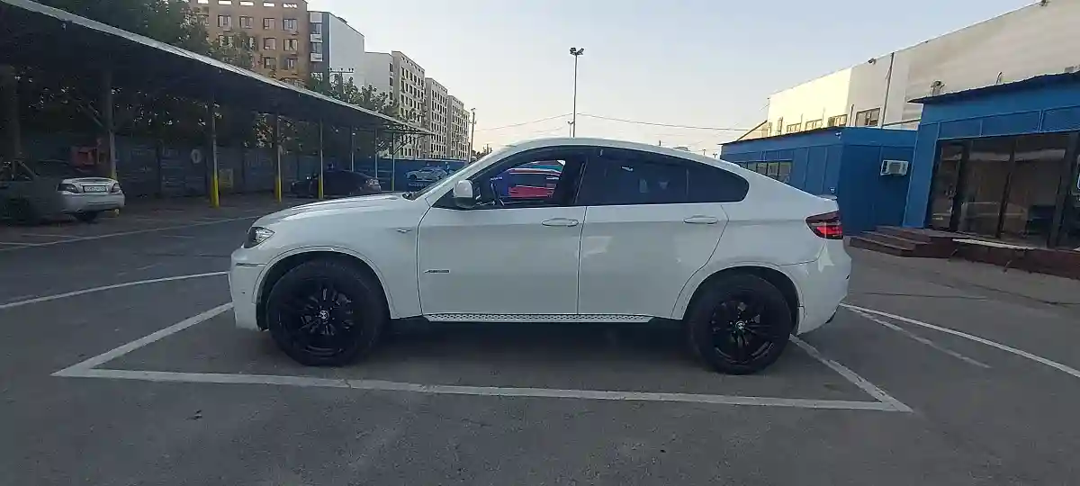 BMW X6 2010 года за 10 000 000 тг. в Алматы
