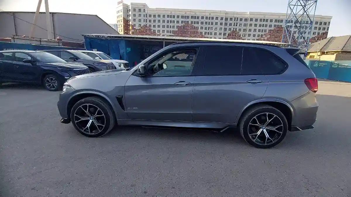 BMW X5 2015 года за 16 900 000 тг. в Шымкент