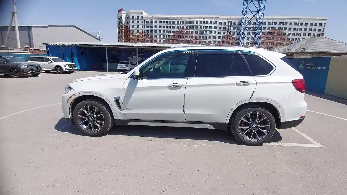 BMW X5 2015 года за 15 000 000 тг. в Шымкент