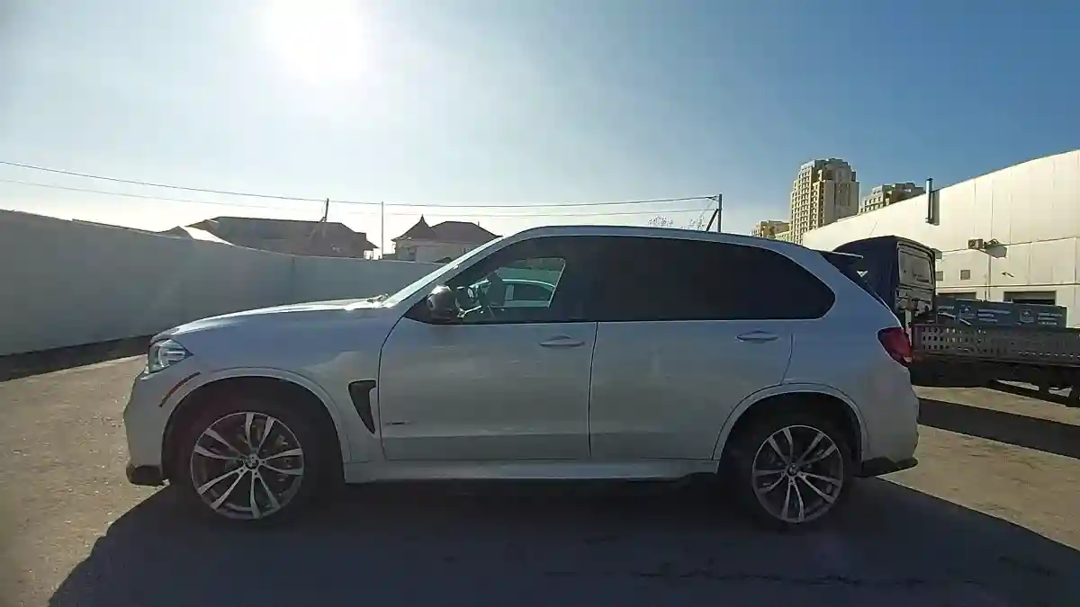 BMW X5 2018 года за 22 000 000 тг. в Шымкент