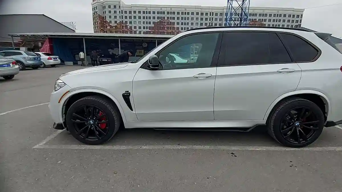 BMW X5 2015 года за 16 000 000 тг. в Шымкент