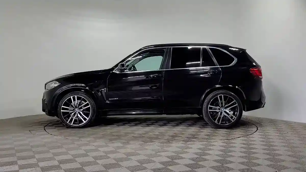 BMW X5 2015 года за 13 000 000 тг. в Алматы