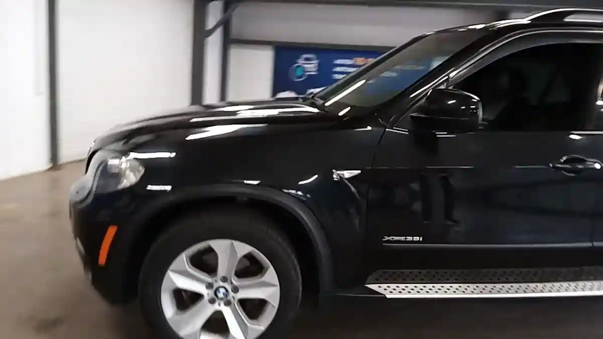 BMW X5 2010 года за 7 500 000 тг. в Астана