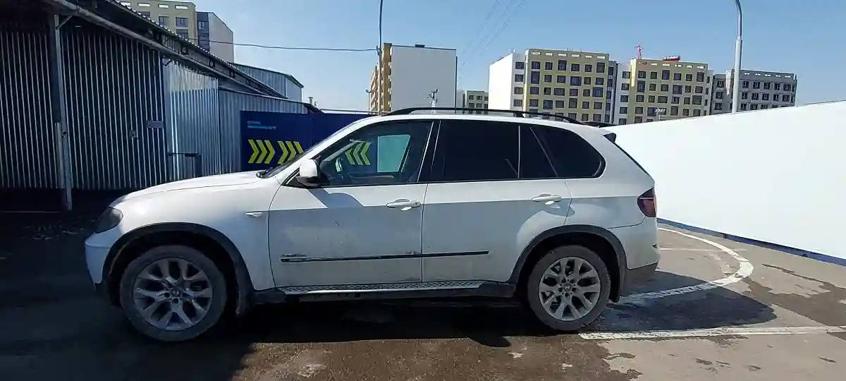 BMW X5 2011 года за 11 000 000 тг. в Алматы