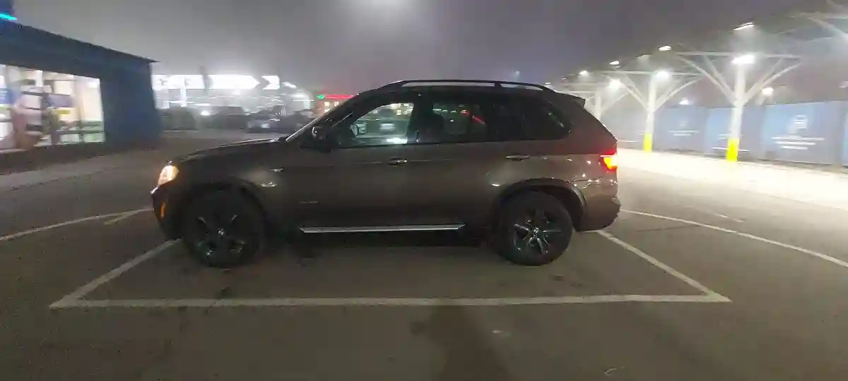 BMW X5 2010 года за 11 000 000 тг. в Алматы