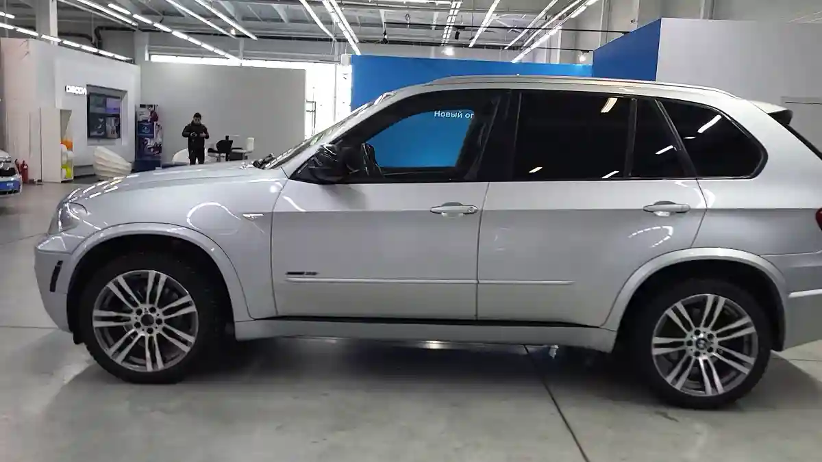 BMW X5 2012 года за 9 190 000 тг. в Усть-Каменогорск