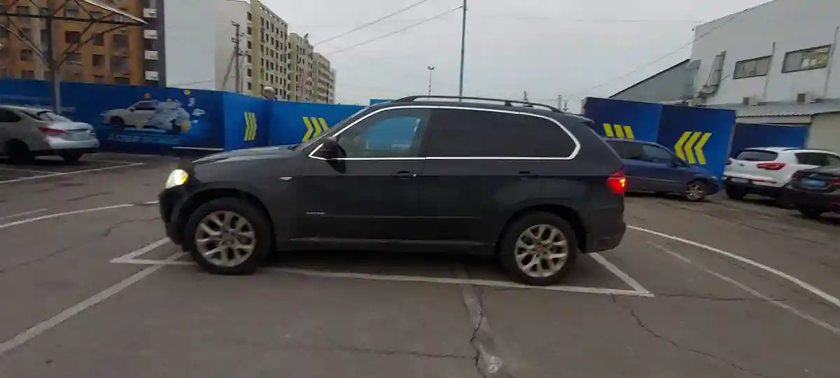 BMW X5 2013 года за 12 000 000 тг. в Алматы