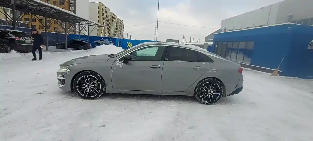 Kia K5 2022 года за 12 900 000 тг. в Алматы