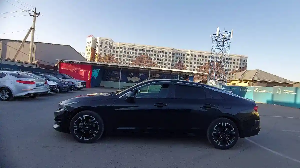Kia K5 2021 года за 12 000 000 тг. в Шымкент