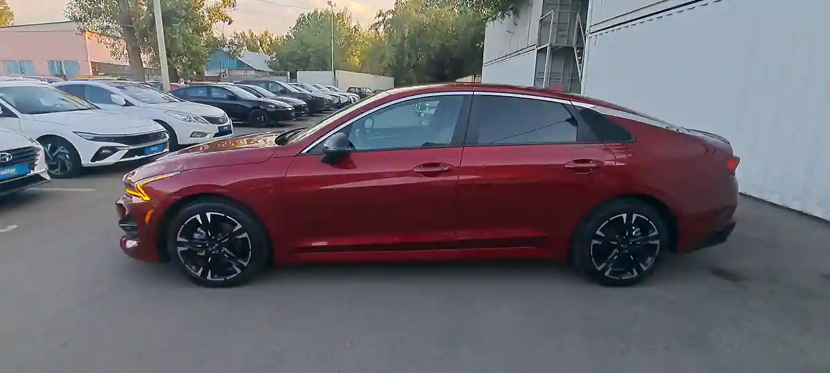 Kia K5 2020 года за 10 500 000 тг. в Алматы