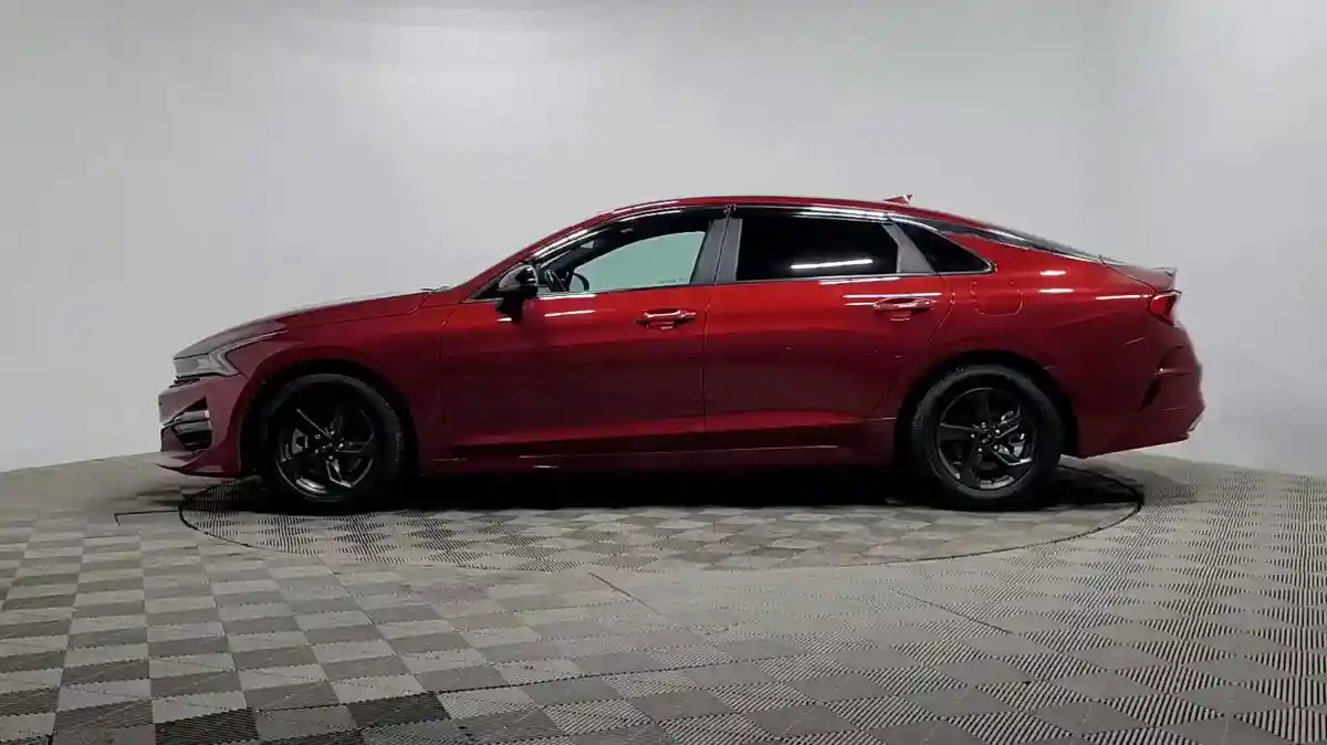 Kia K5 2021 года за 10 580 000 тг. в Алматы
