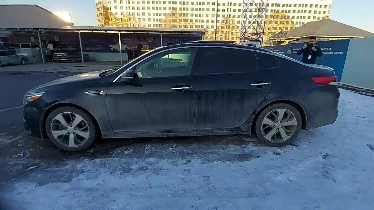 Kia Optima 2018 года за 9 500 000 тг. в Шымкент