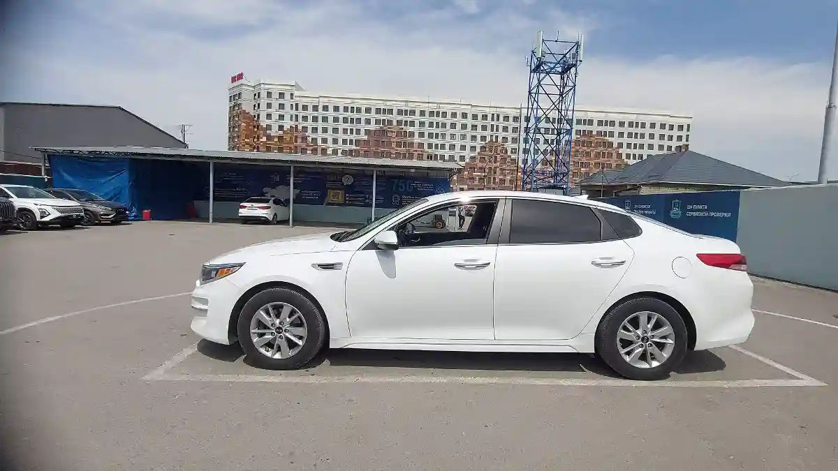 Kia Optima 2017 года за 8 200 000 тг. в Шымкент