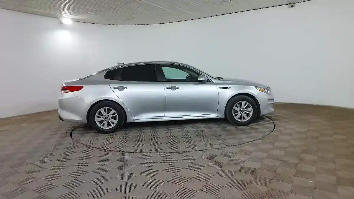 Kia Optima 2017 года за 7 990 000 тг. в Шымкент
