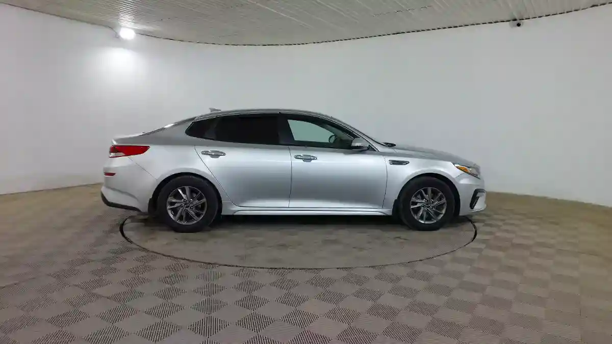 Kia Optima 2018 года за 10 000 000 тг. в Шымкент