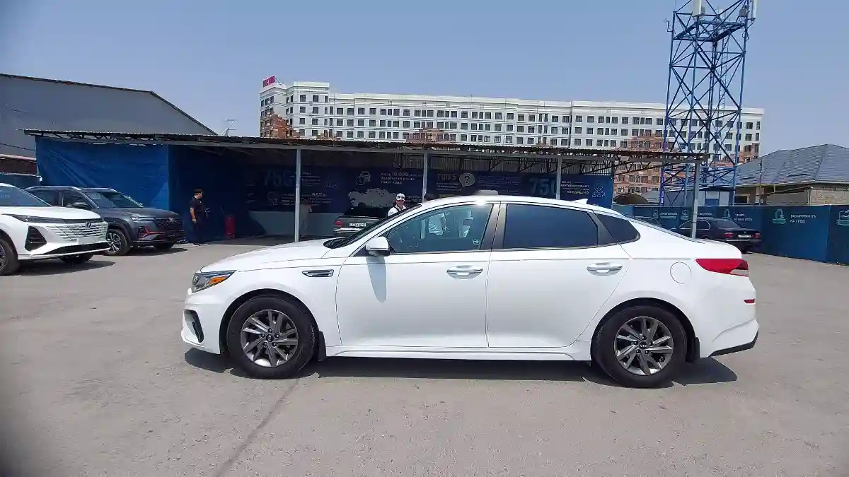 Kia Optima 2018 года за 9 300 000 тг. в Шымкент