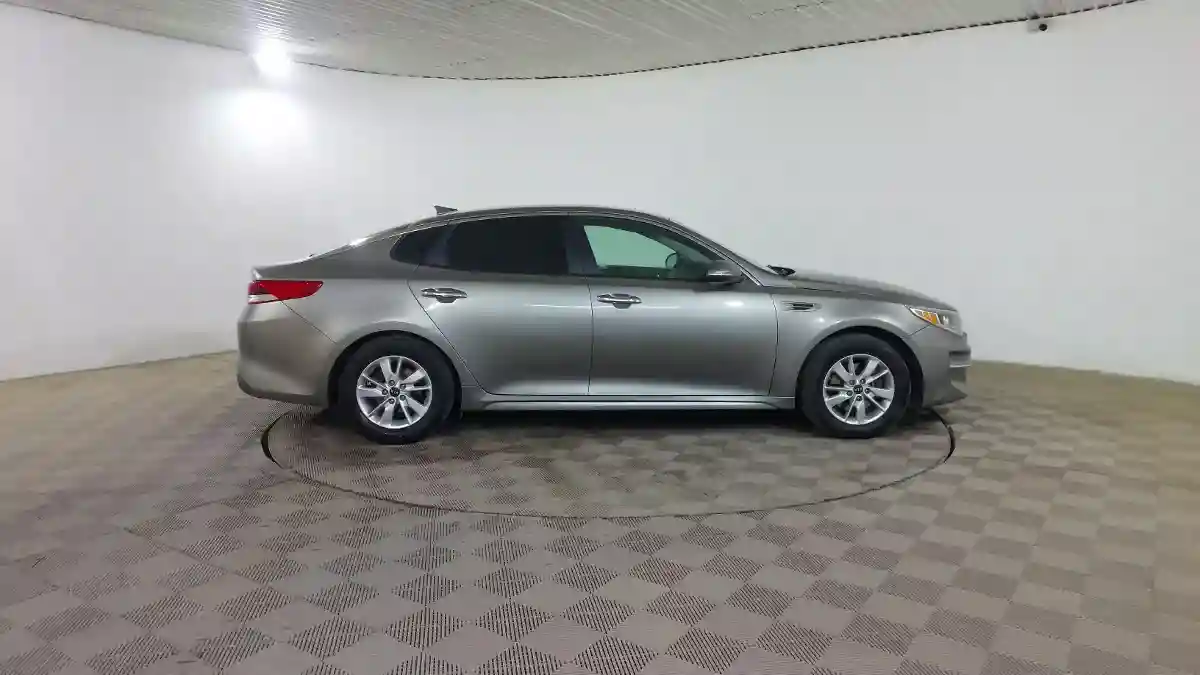 Kia Optima 2017 года за 7 990 000 тг. в Шымкент