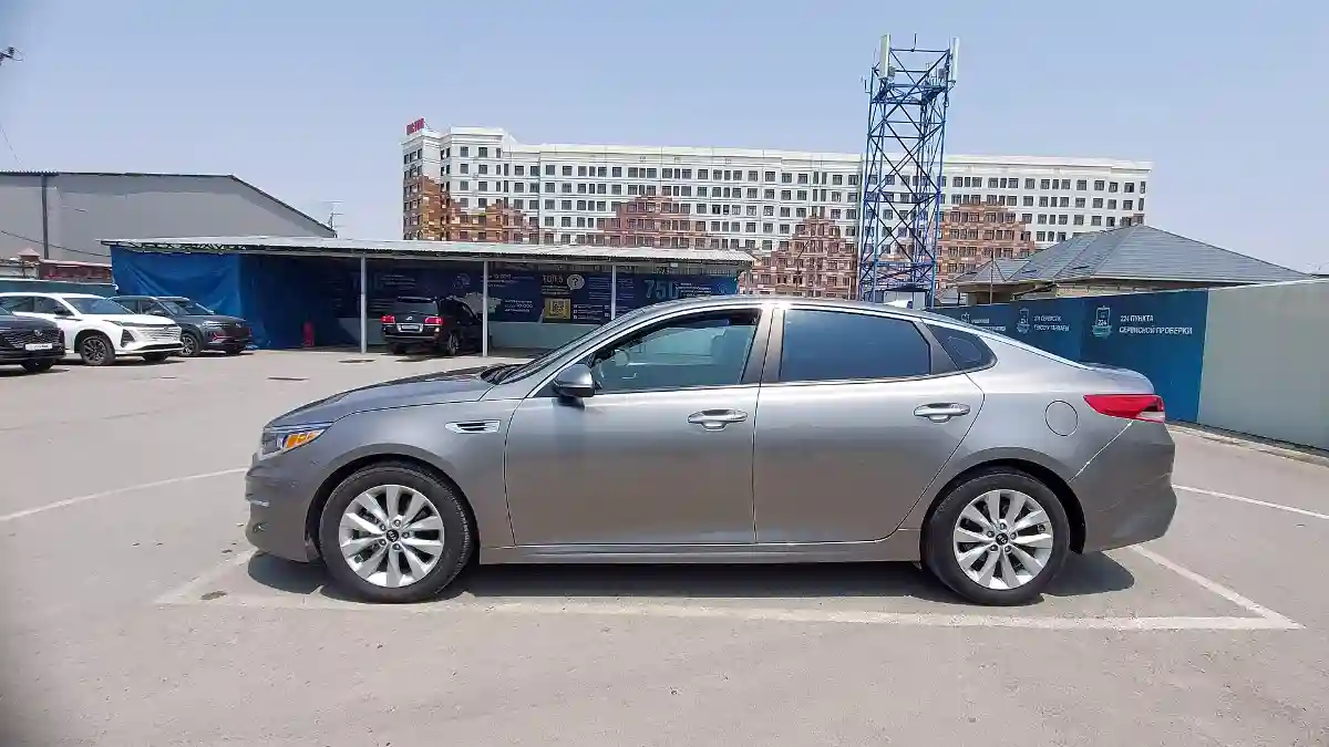 Kia Optima 2018 года за 9 000 000 тг. в Шымкент