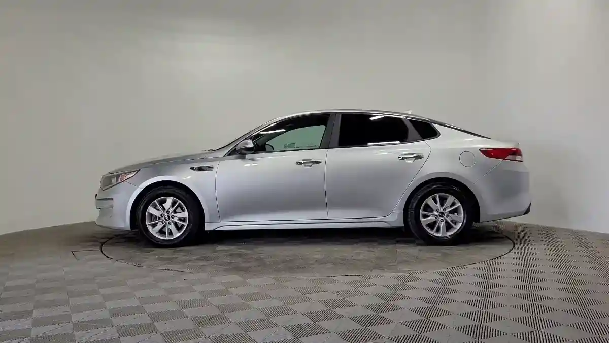Kia Optima 2017 года за 7 790 000 тг. в Алматы