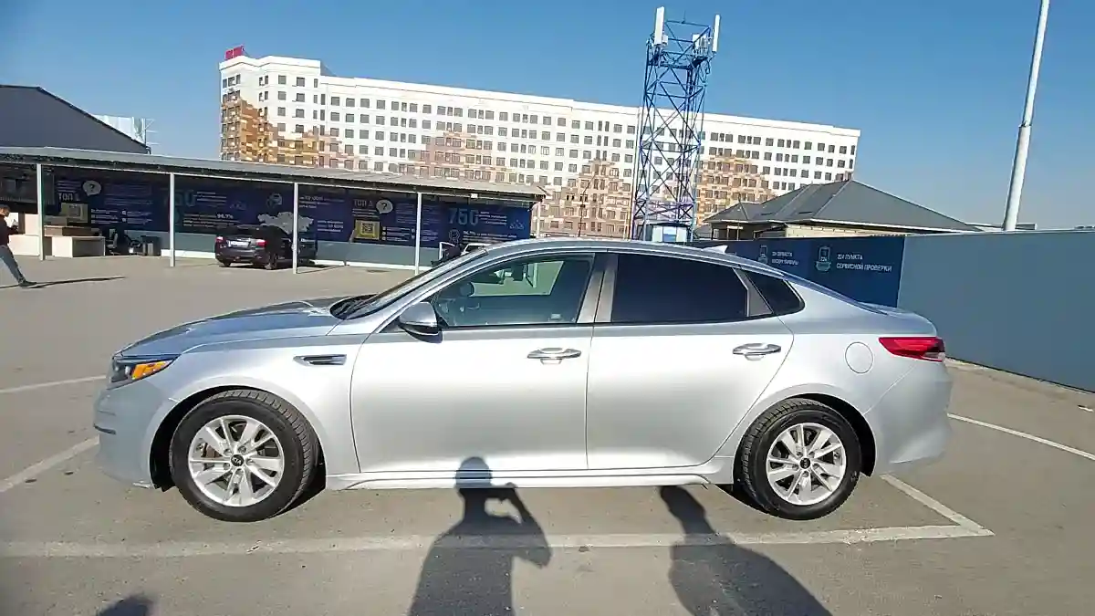 Kia Optima 2016 года за 8 500 000 тг. в Шымкент