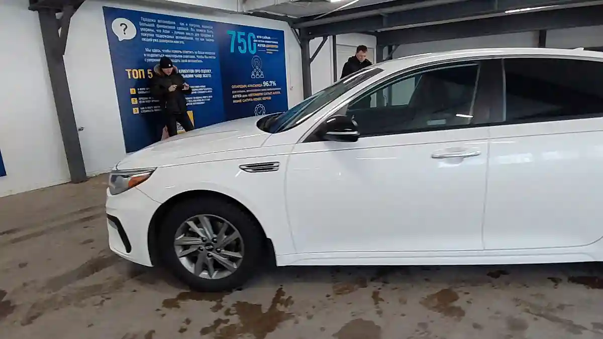 Kia Optima 2018 года за 8 200 000 тг. в Астана