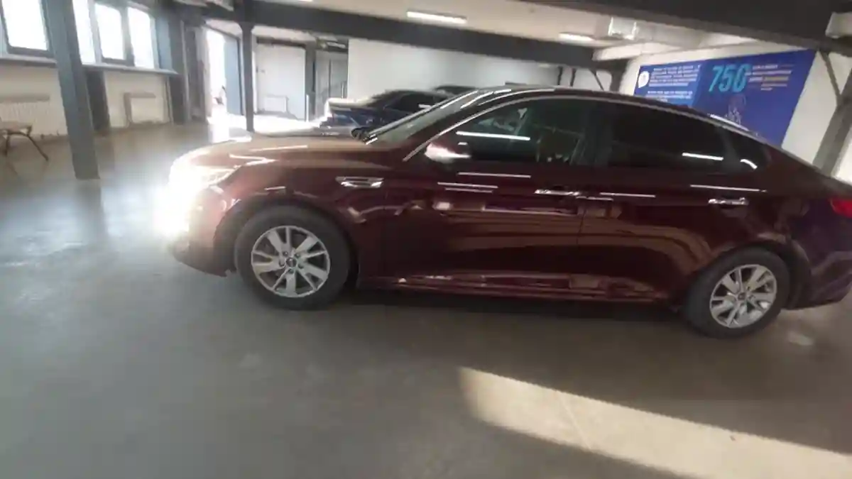 Kia Optima 2017 года за 8 400 000 тг. в Астана