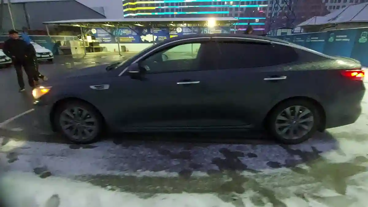 Kia Optima 2018 года за 8 000 000 тг. в Шымкент