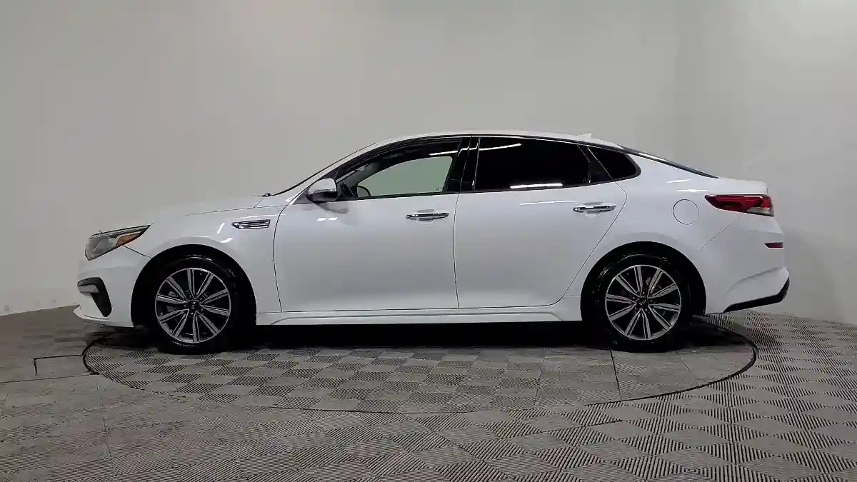 Kia Optima 2018 года за 8 650 000 тг. в Алматы