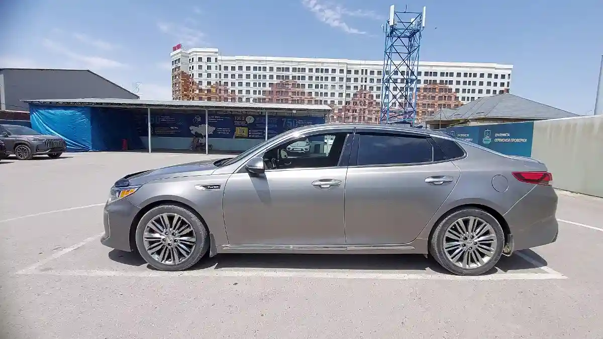 Kia Optima 2017 года за 9 000 000 тг. в Шымкент