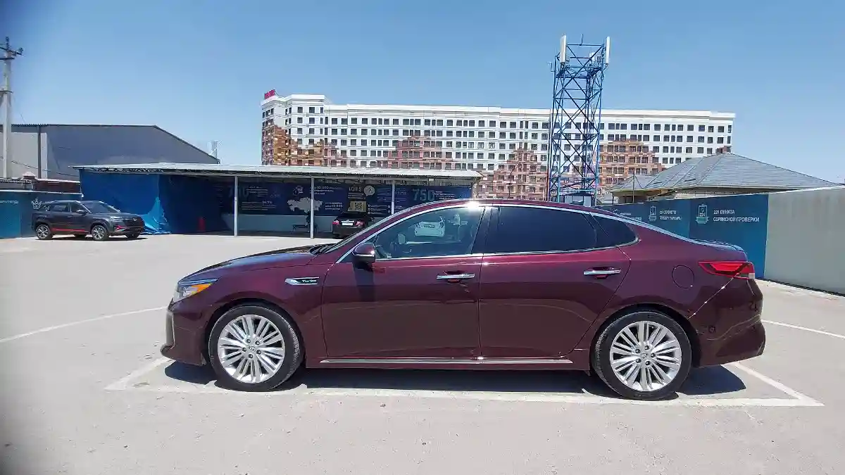 Kia Optima 2017 года за 9 000 000 тг. в Шымкент