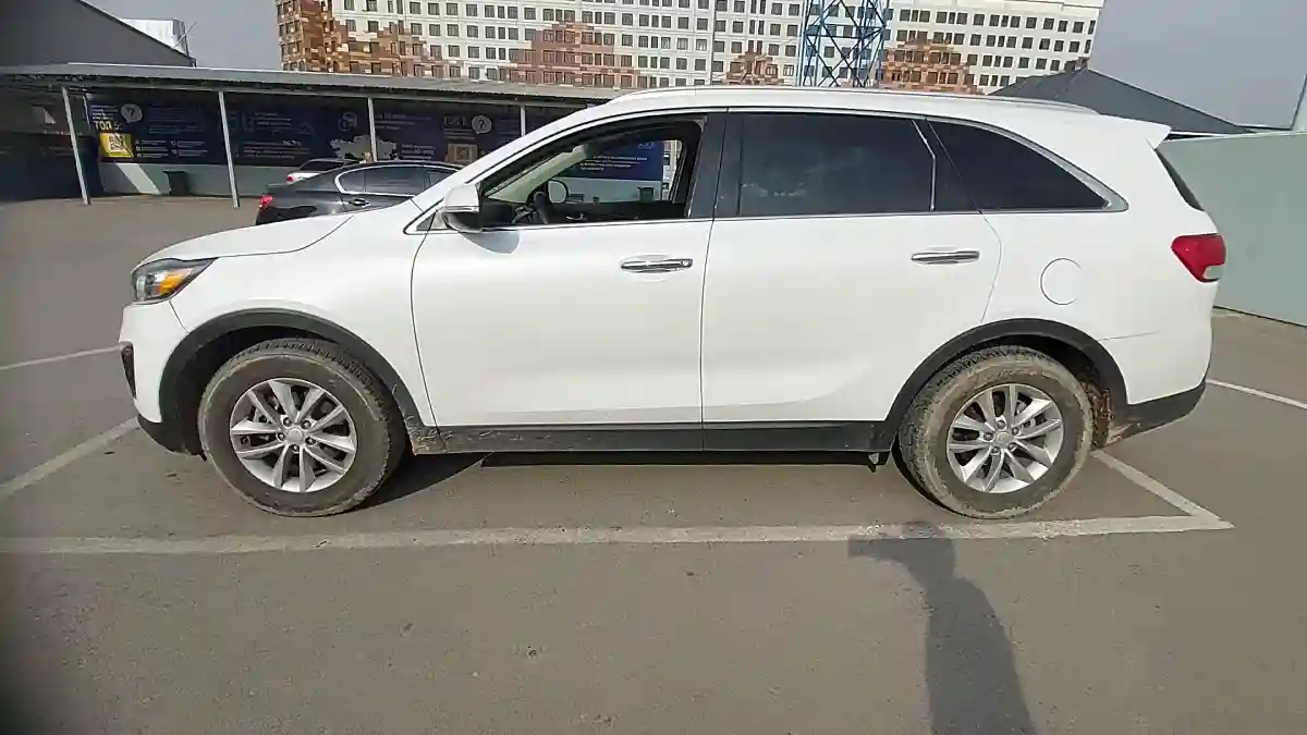 Kia Sorento 2017 года за 12 000 000 тг. в Шымкент