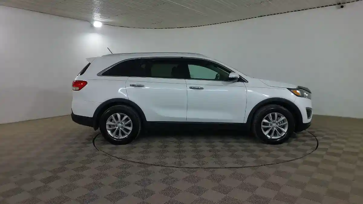 Kia Sorento 2016 года за 10 800 000 тг. в Шымкент