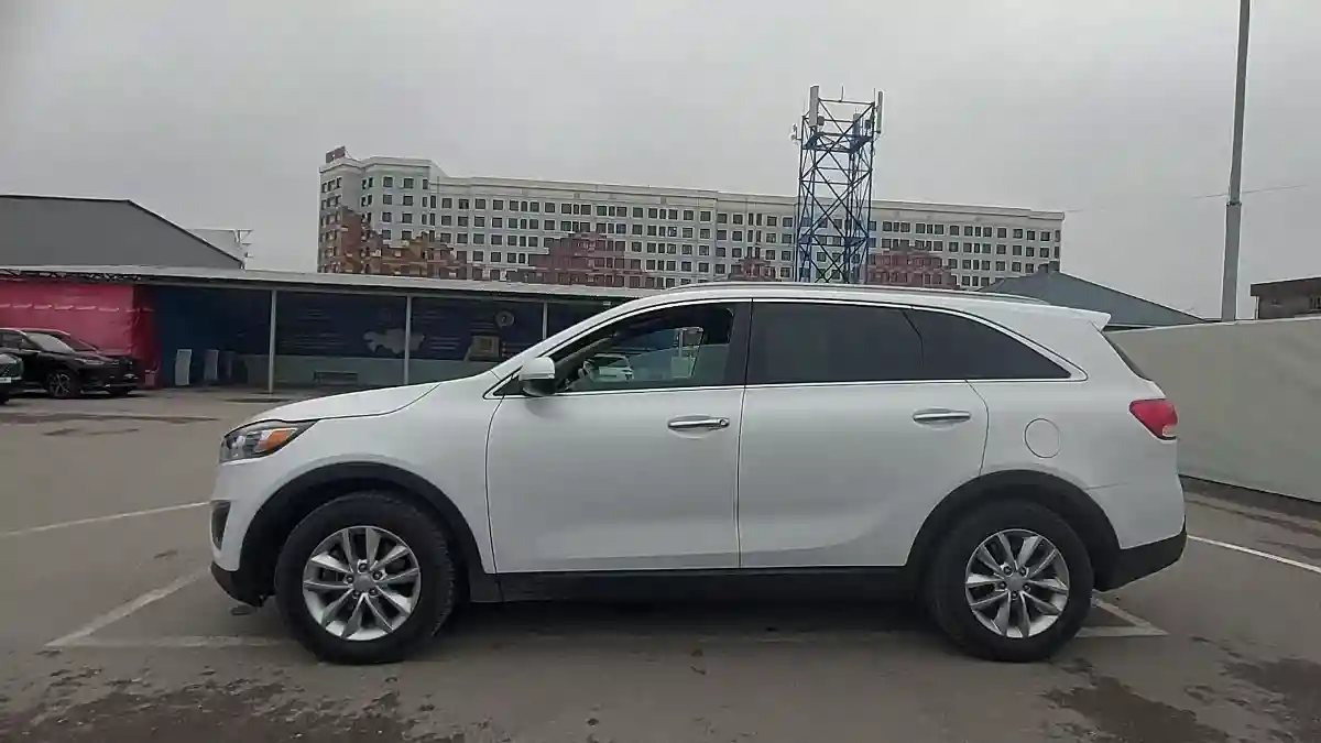 Kia Sorento 2016 года за 9 500 000 тг. в Шымкент