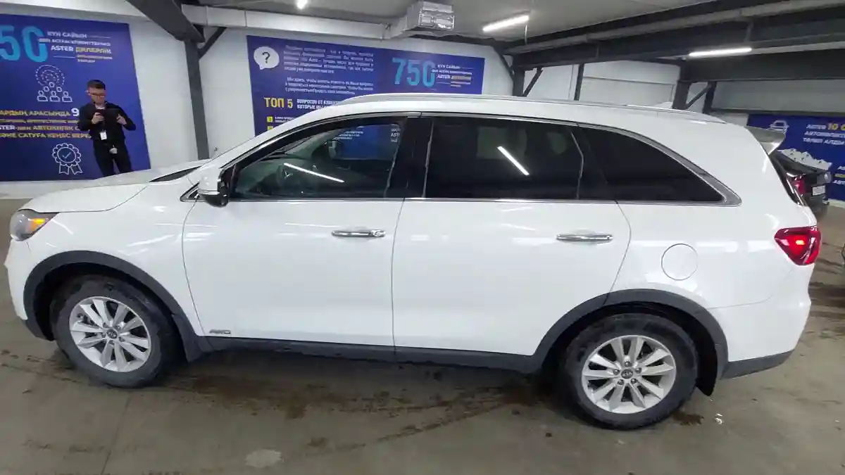 Kia Sorento 2019 года за 12 700 000 тг. в Астана