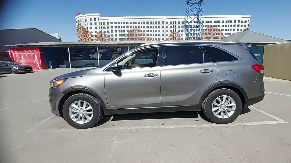 Kia Sorento 2016 года за 16 000 000 тг. в Шымкент