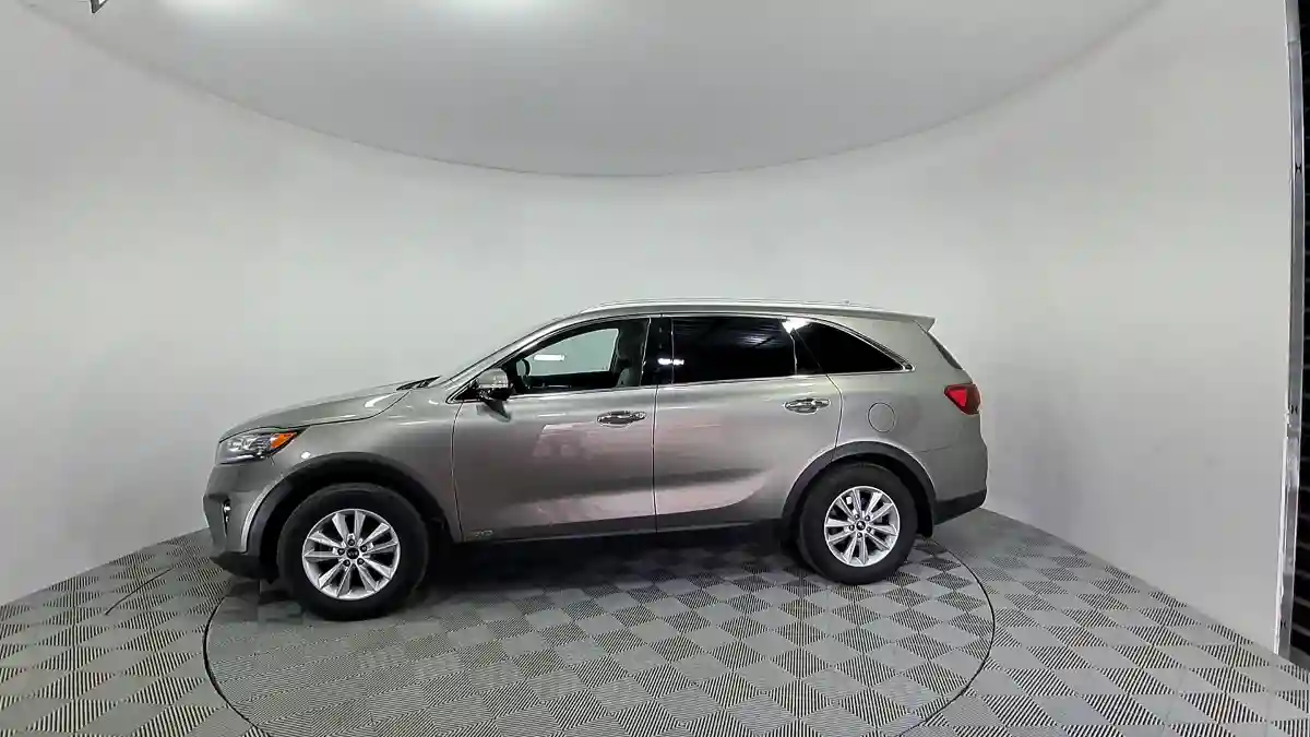 Kia Sorento 2018 года за 13 405 000 тг. в Астана