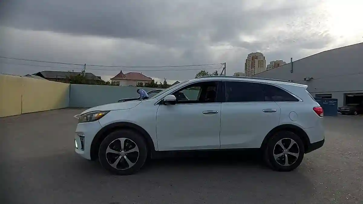Kia Sorento 2016 года за 12 000 000 тг. в Шымкент