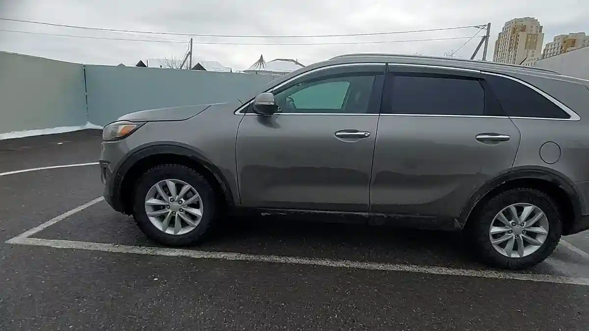 Kia Sorento 2016 года за 12 000 000 тг. в Шымкент