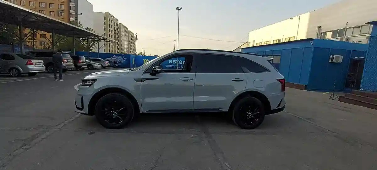 Kia Sorento 2022 года за 18 300 000 тг. в Алматы