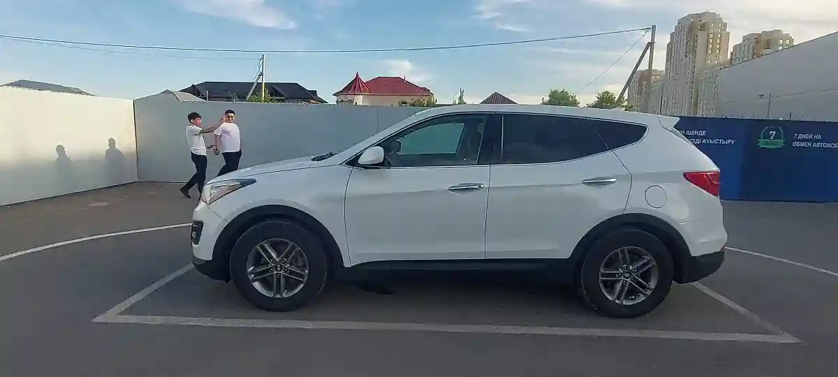 Hyundai Santa Fe 2014 года за 9 500 000 тг. в Шымкент